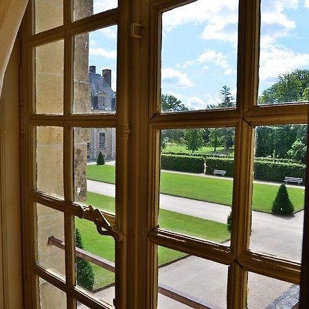 Chateau De La Ferte Saint Aubin Bed and Breakfast Exteriör bild